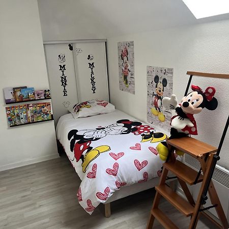 Maison Agreable Pour 6 A 5 Mm De Disney Magny-le-Hongre Luaran gambar