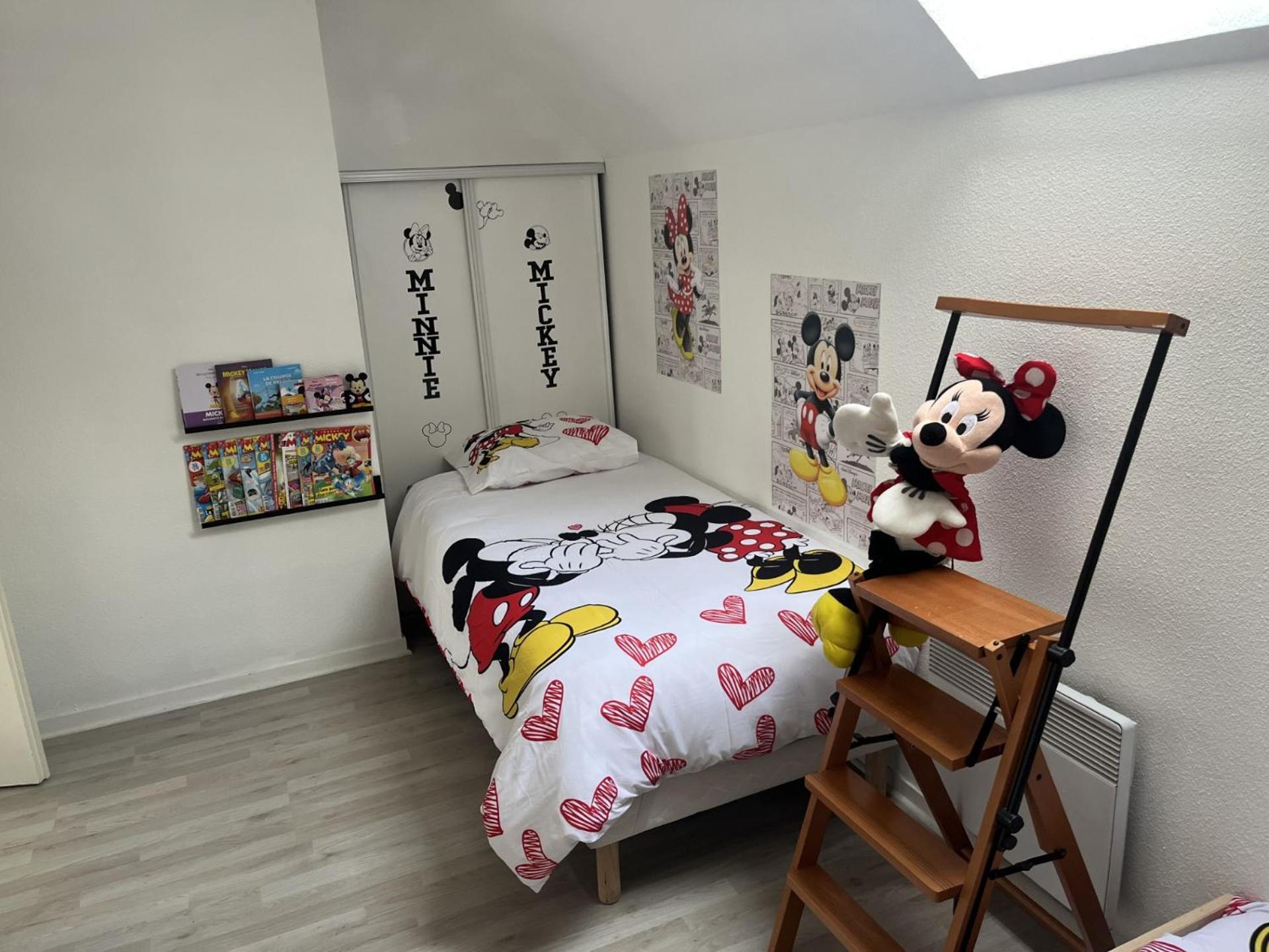 Maison Agreable Pour 6 A 5 Mm De Disney Magny-le-Hongre Luaran gambar